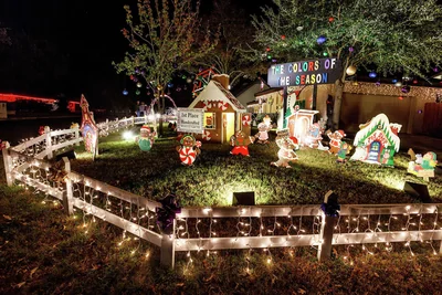 Christmas light display in Windcrest near Northeast San Antonio